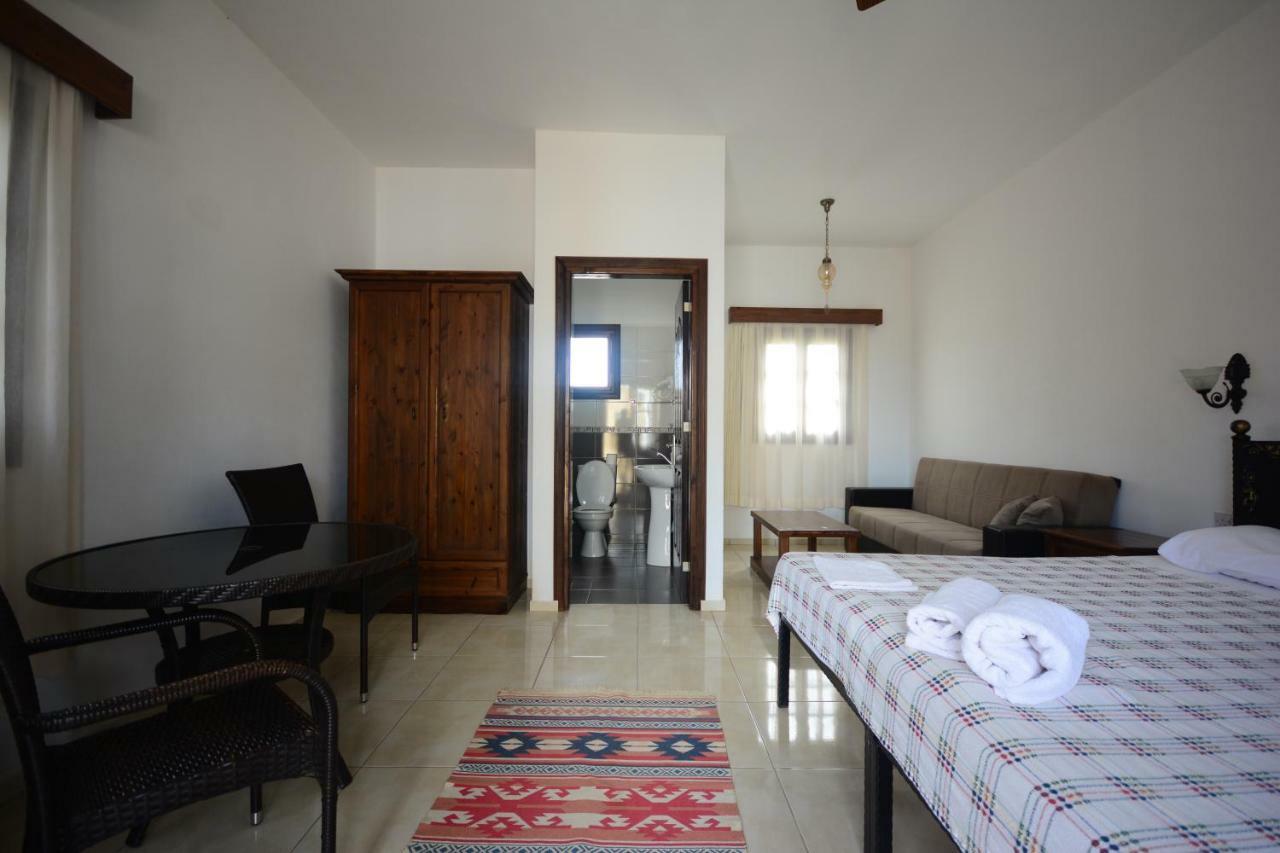 Villa Lembos Rizokarpaso Esterno foto
